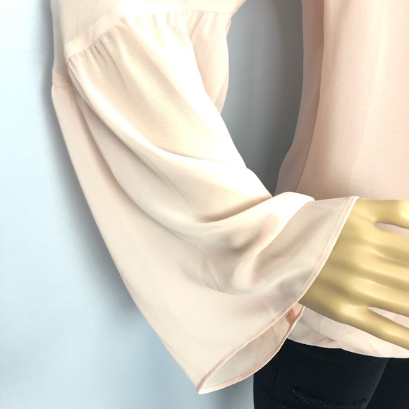 NWT Laundry by Shelli Segal Pale Pink Blouse - Picture 3 of 8